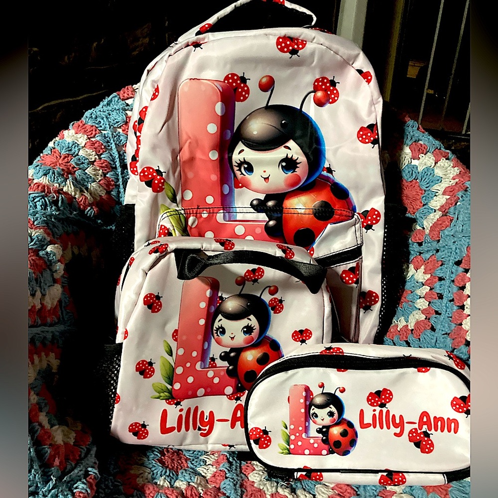 NWOT 3-Piece Backpack, Lunchbag & Pencil Case Set Lilly-Ann Lady Bug Print